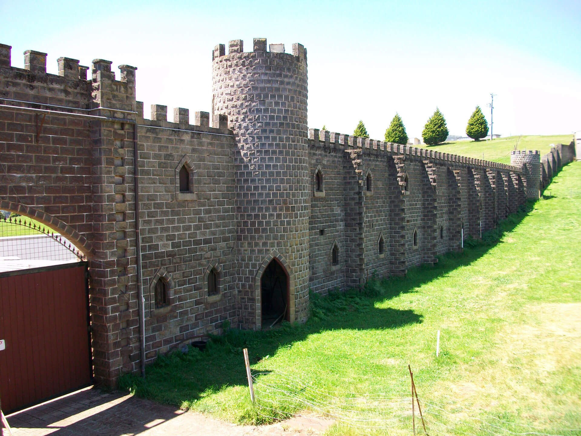 Ross-Pepper-Tribal-Castle-Wall